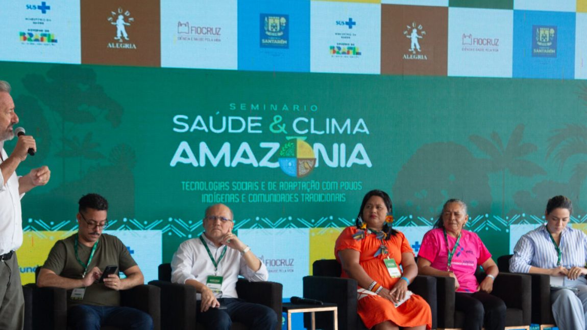 Esta imagem é de IDIS e IEPS participam de Seminário Saúde & Clima Amazônia e visita técnica a UBS da Floresta com a seguinte descrição: Seminário Saúde e Clima na Amazônia – Tecnologias Sociais e Adaptação para Comunidades Tradicionais reuniu, em Alter do Chão (foto: Saúde e Alegria)